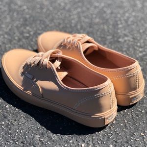 Vans Authentic leather sneaker.